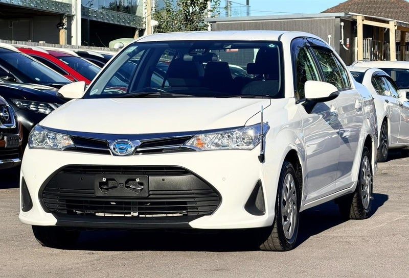 2020 Toyota Corolla Axio, photo 3