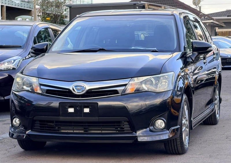 2014 Toyota Corolla Fielder, photo 3