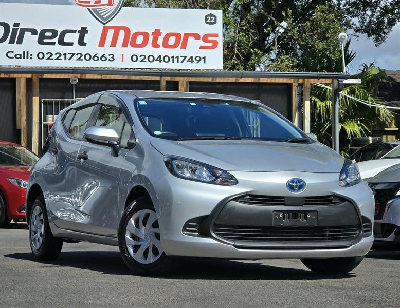 2023 Toyota Aqua Hybrid, main photo