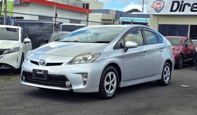 2014 Toyota Prius Hybrid, photo 3