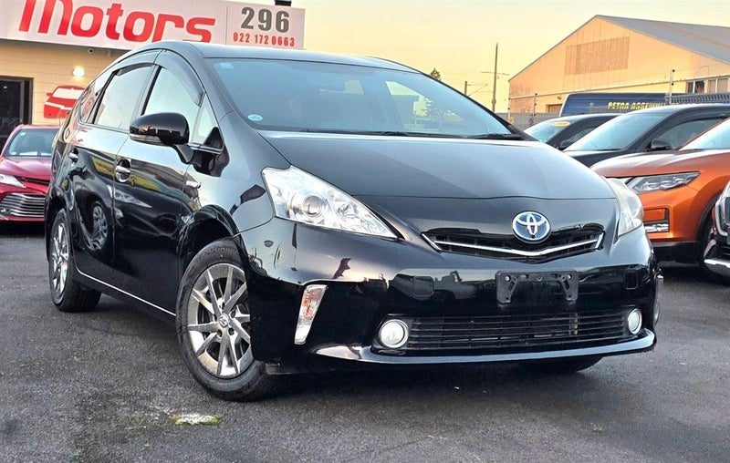 2014 Toyota Prius Alpha