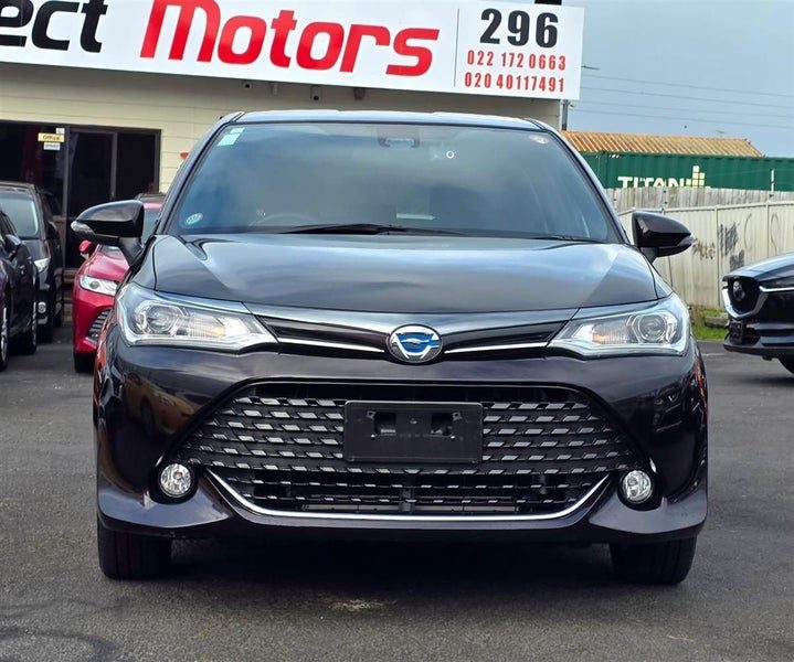 2017 Toyota Corolla Fielder, photo 2