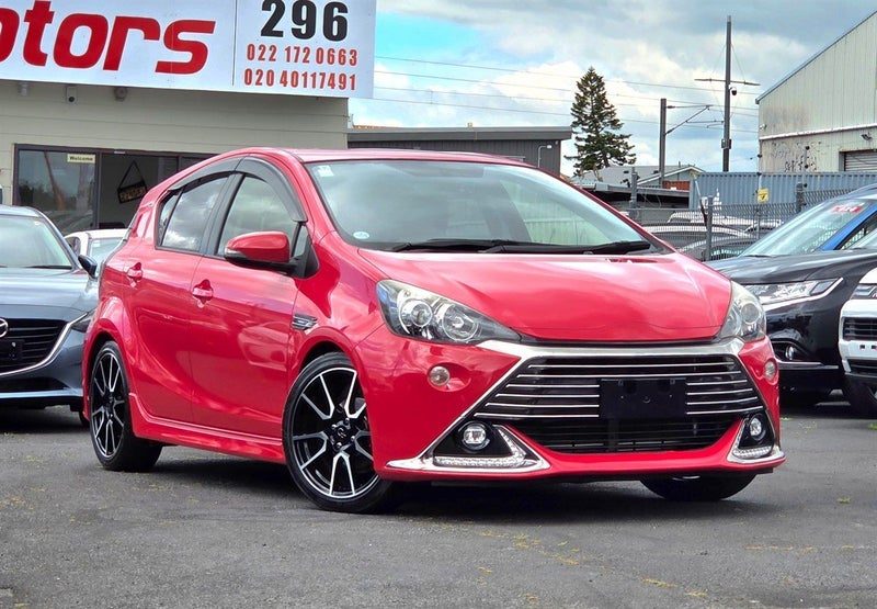 2015 Toyota Aqua Hybrid