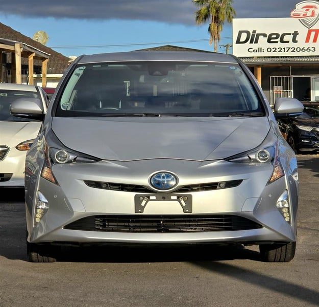 2019 Toyota Prius G, photo 2