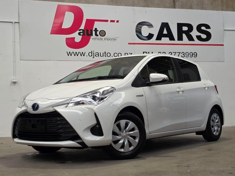 2019 Toyota Vitz 1.5L Hybrid Hatchback, Late Model, main photo