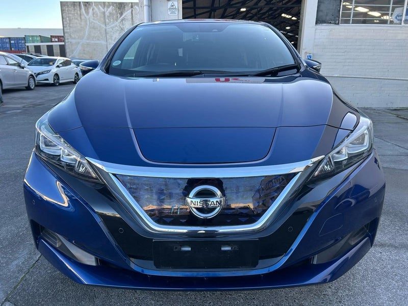 2018 Nissan Leaf 40KW X Model, photo 2
