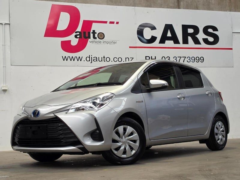 2019 Toyota Vitz 1.5L Hybrid Hatchback, Late Model, main photo