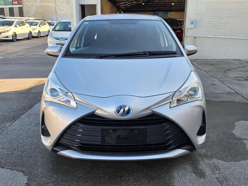 2019 Toyota Vitz 1.5L Hybrid Hatchback, Late Model, photo 2