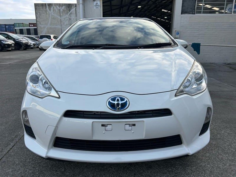2013 Toyota Aqua G Model, High Spec, Push Start, photo 2