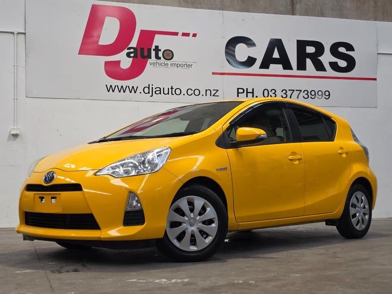 2012 Toyota Aqua S