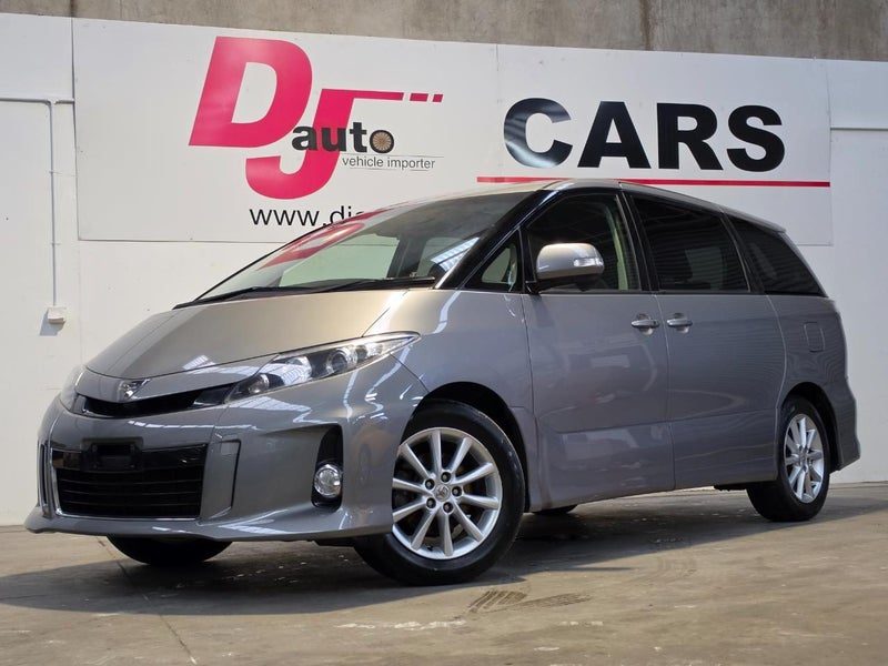 2015 Toyota Estima 2.4L Aeras, 8 Seater