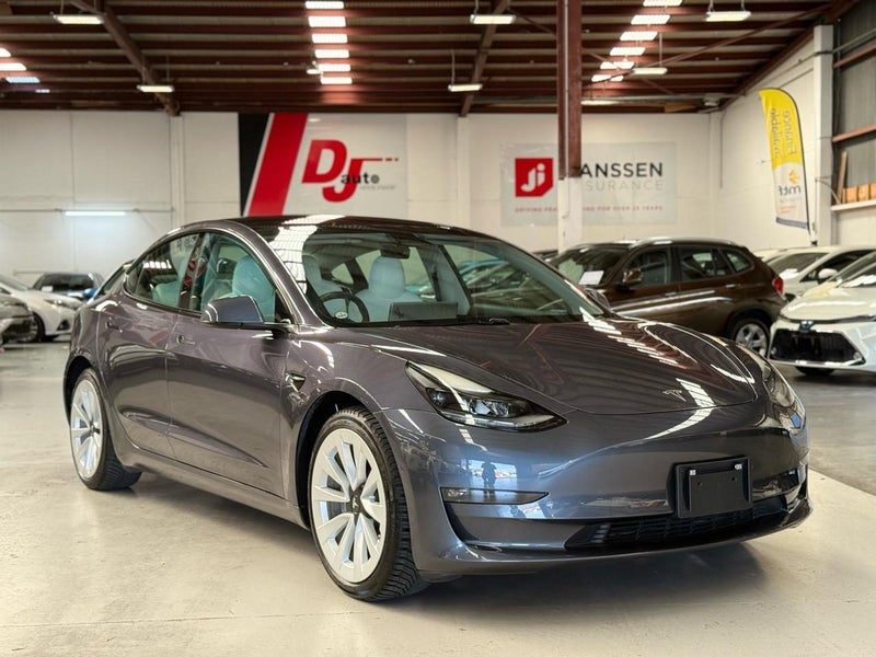 2022 Tesla Model 3 Long Range 4WD Dual Motor