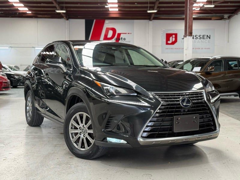 2018 Lexus NX 300h Facelift 2.5L Hybrid