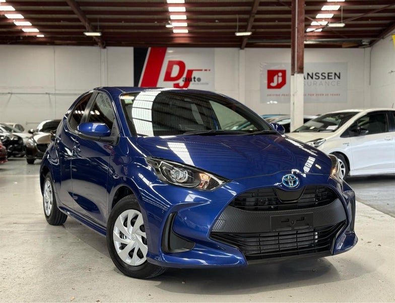 2021 Toyota Yaris Hybrid Push Start