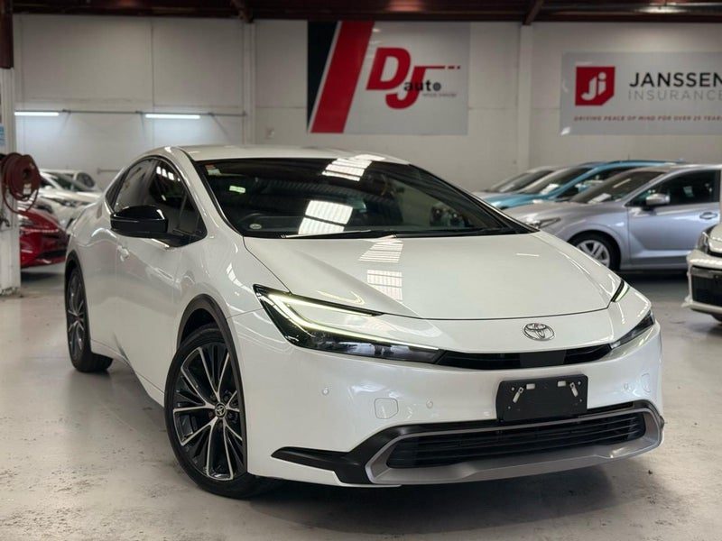 2023 Toyota Prius G Model! New Shape!