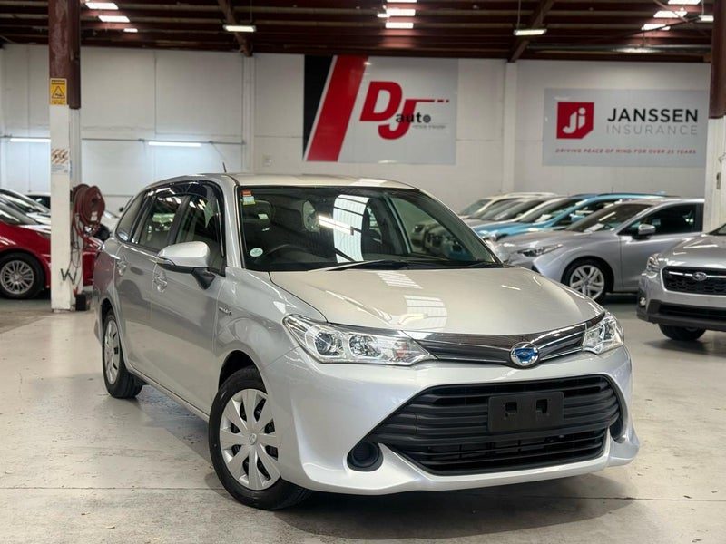 2017 Toyota Corolla Fielder Hybrid Facelift