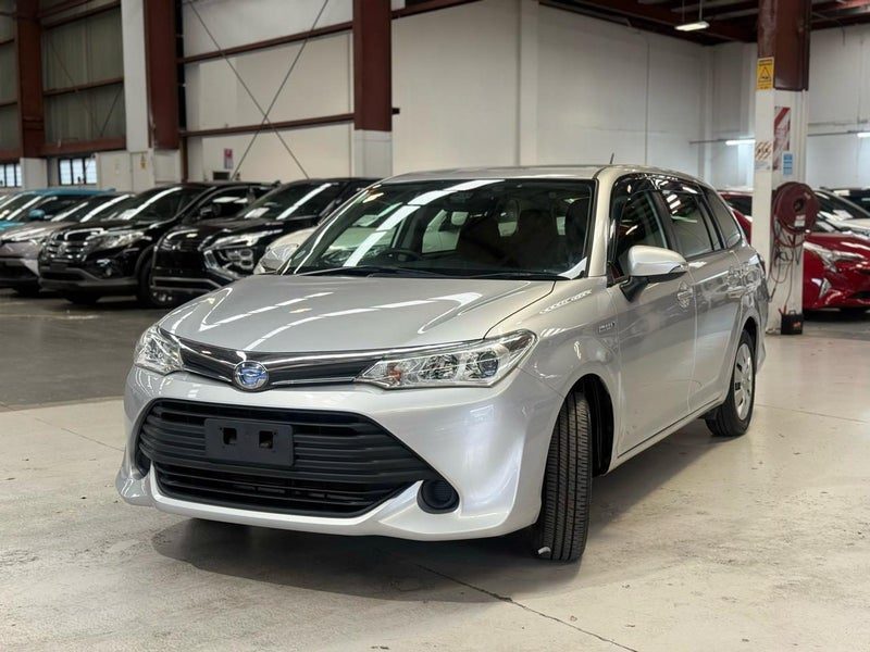 2017 Toyota Corolla Fielder Hybrid Facelift, photo 3