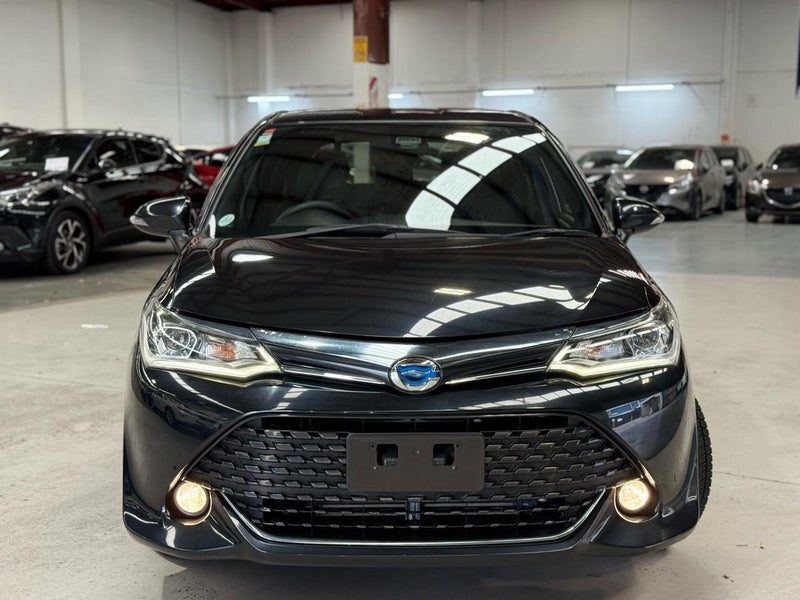 2017 Toyota Corolla FIELDER HV G AERO TOURER WXB, photo 2