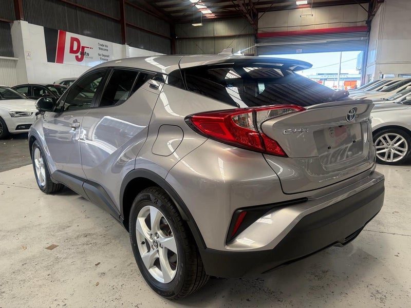 2017 Toyota C-HR 1800 cc Hybrid Low kms, photo 2