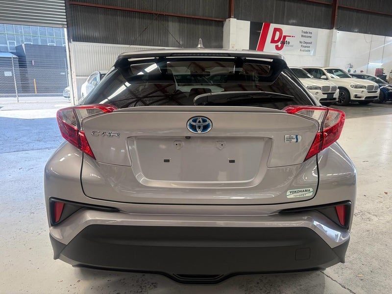 2017 Toyota C-HR 1800 cc Hybrid Low kms, photo 3
