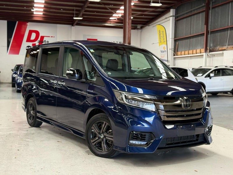 2019 Honda Step Wagon Hybrid Spada G, photo 3