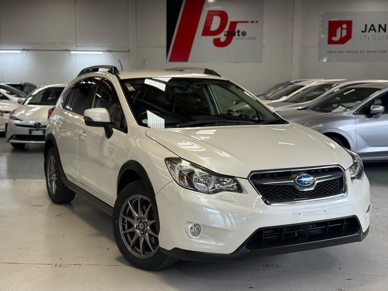2014 Subaru XV 2.0L Eyesight AWD, photo 2