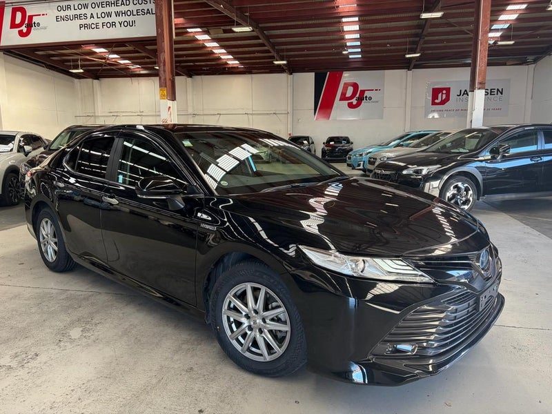 2019 Toyota Camry Hybrid, New Shape!