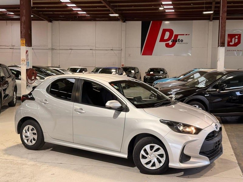 2021 Toyota Yaris Hybrid Push Start