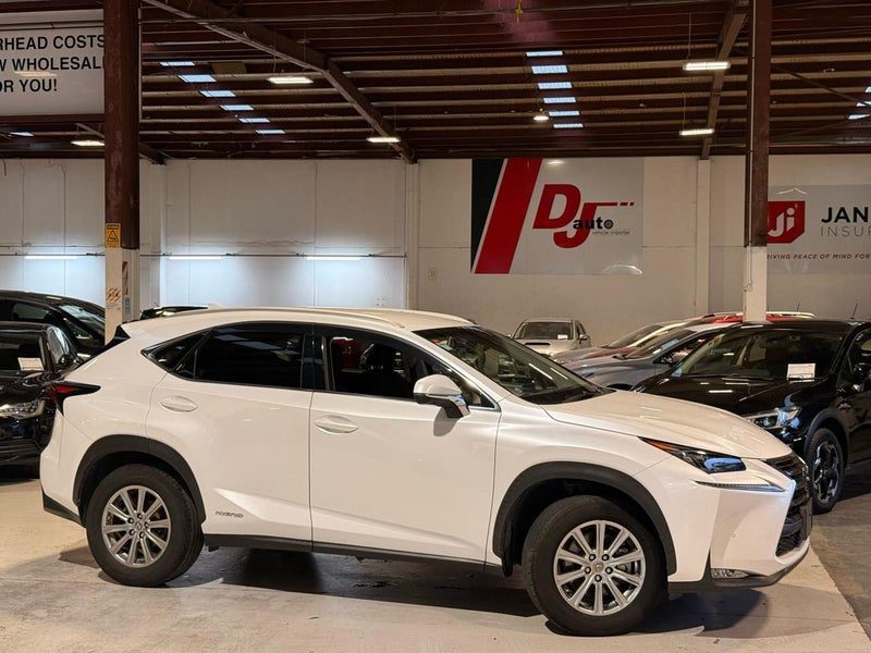 2015 Lexus NX 300h Hybrid, Leather, Many features
