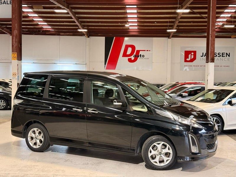 2014 Mazda Biante 2.0 8 Seaters