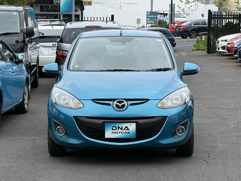 2012 Mazda Demio 13-SKYACTIV, photo 2