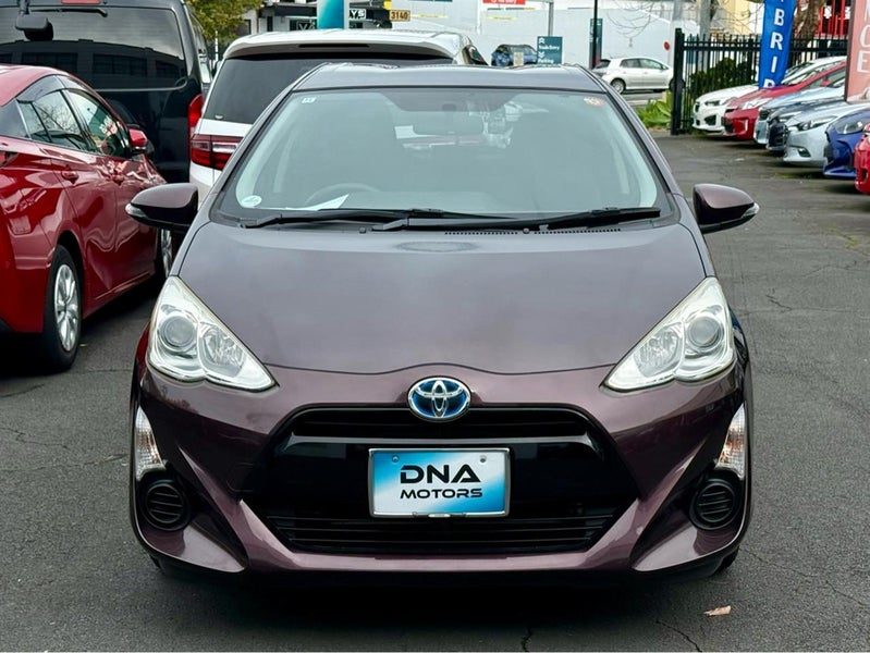 2014 Toyota Aqua S FULL SERVICE HISTORY, photo 2