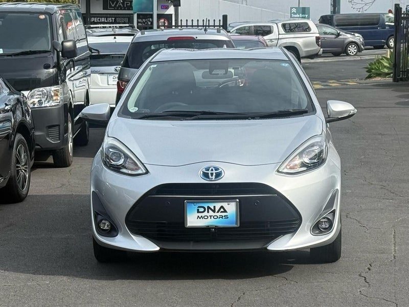 2018 Toyota Aqua S STYLE BLACK, photo 2