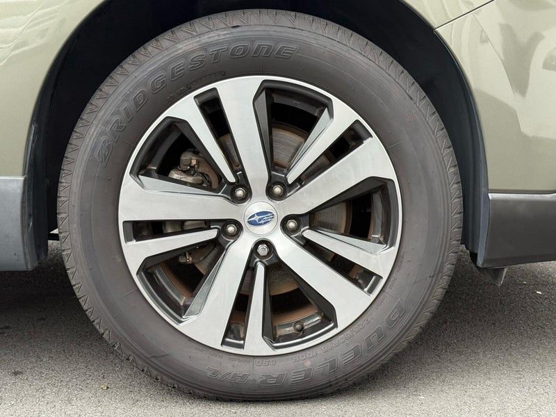 2019 Subaru Outback LIMITED PACKAGE, photo 3