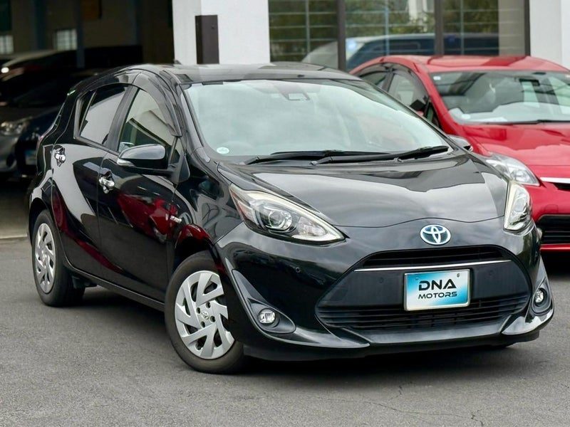 2018 Toyota Aqua S STYLE BLACK