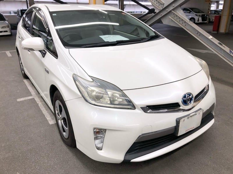 2013 Toyota Prius PHV S-PACKAGE PLUG-IN HYBRID, photo 2