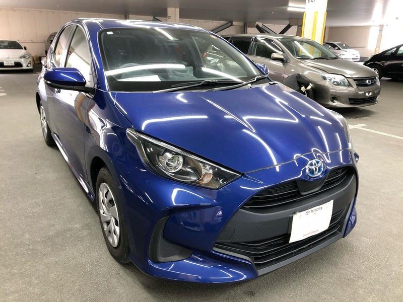 2021 Toyota Yaris HYBRID X