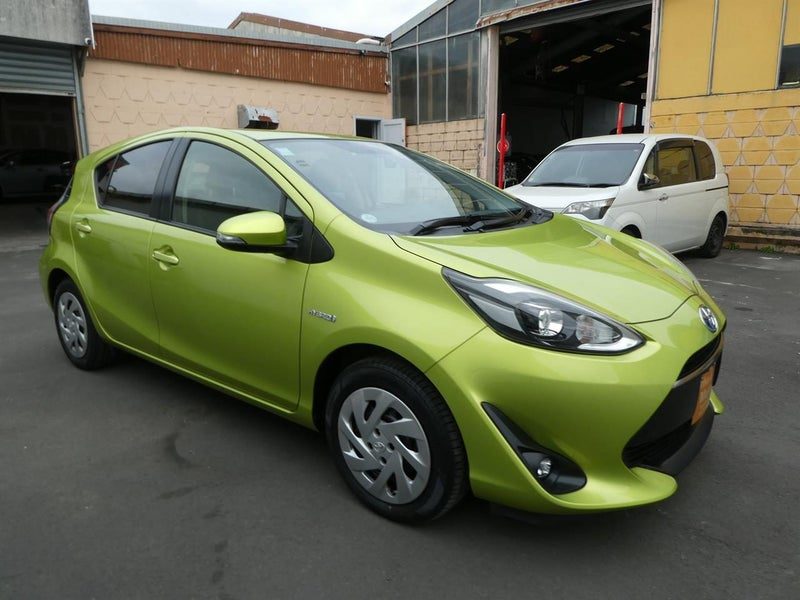 2018 Toyota Aqua S model!PUSH START, photo 2