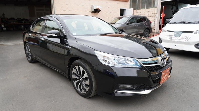 2015 Honda Accord Hybrid !