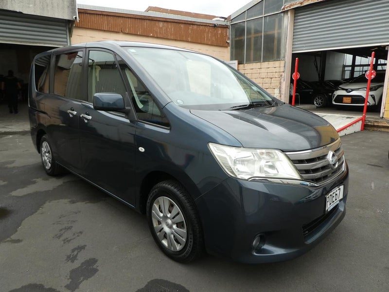 2011 Nissan Serena
