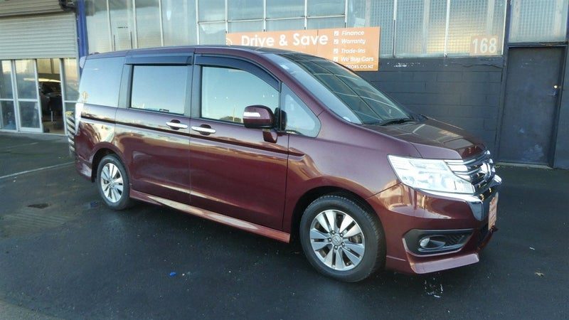2013 Honda Step Wagon SPADA, photo 3