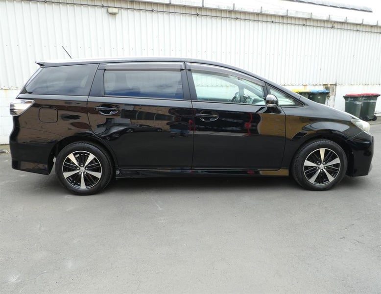 2012 Toyota Wish 1.8S, photo 3