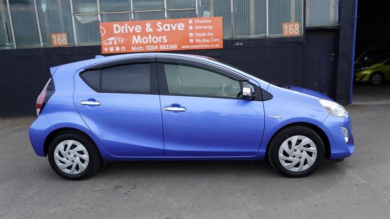 2016 Toyota Aqua S MODEL!TSS.PUSH START, photo 3