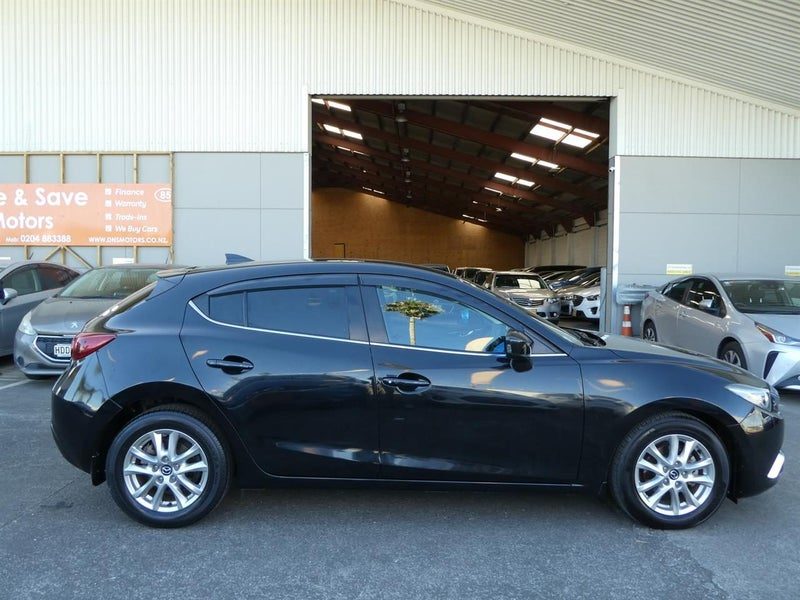 2016 Mazda Axela SPORT 15S TOURING, photo 3