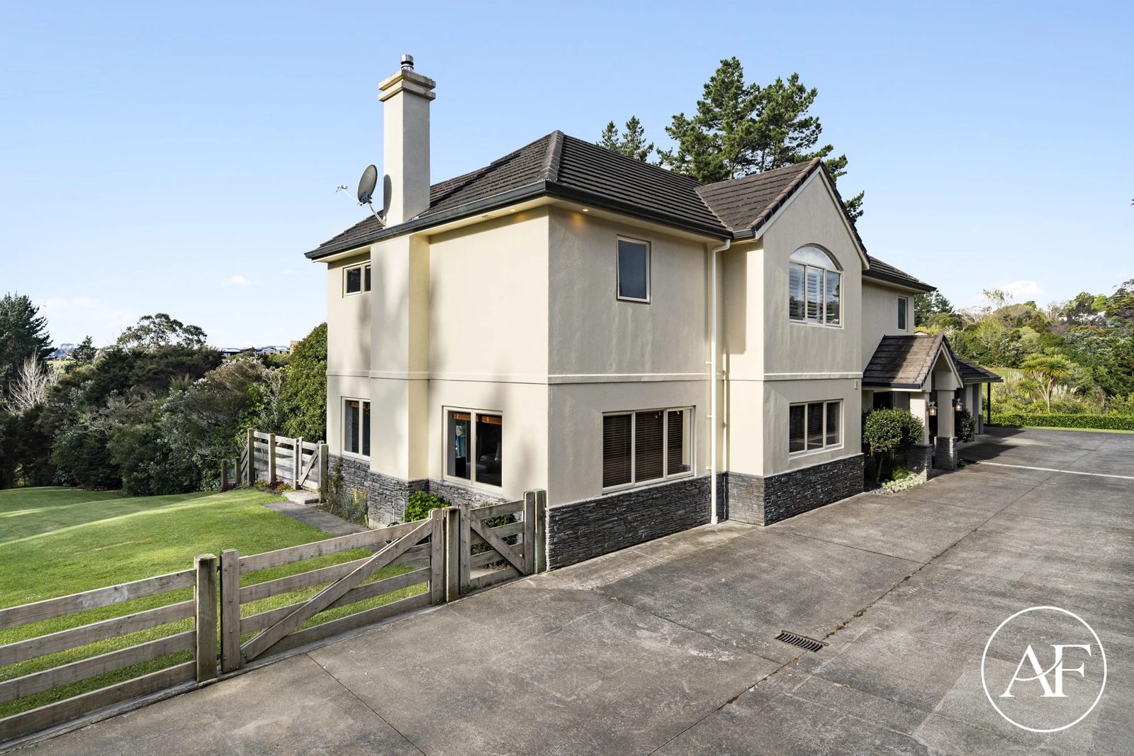 334D Redoubt Road, Totara Park