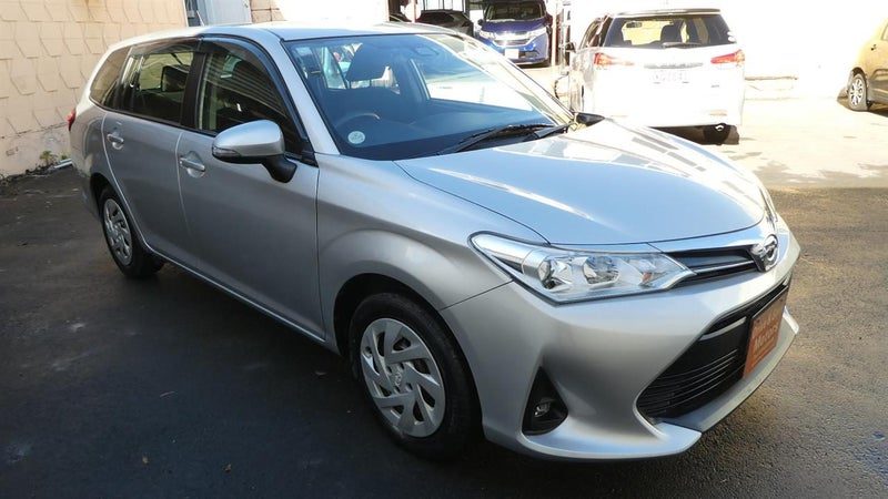 2021 Toyota Corolla Fielder 1.5 Petrol, main photo