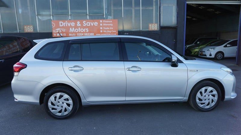 2019 Toyota Corolla FIELDER HYBRID, photo 2