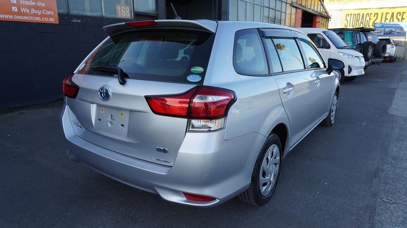 2019 Toyota Corolla FIELDER HYBRID, photo 3