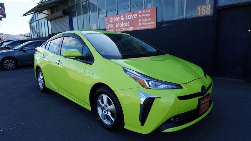 2019 Toyota Prius S MODEL! Keyless entry., main photo