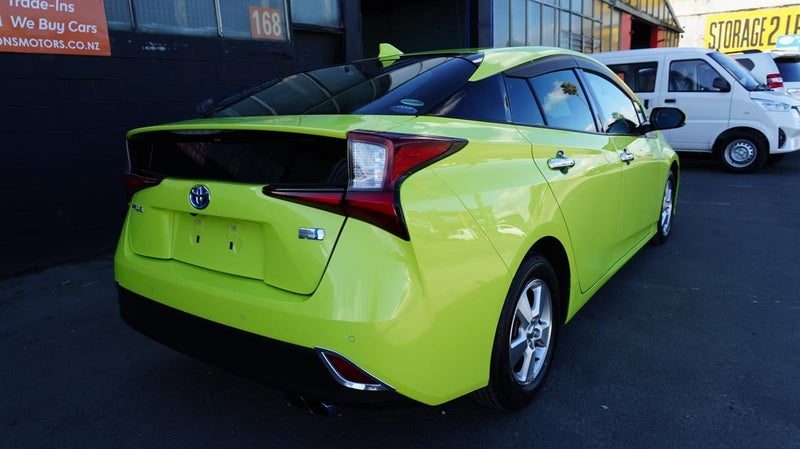 2019 Toyota Prius S MODEL! Keyless entry., photo 3